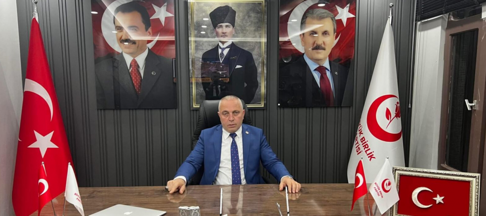 Adem Aydın’dan Trabzonspor’a Tebrik Mesajı: “Bu Zafer Tüm Trabzon’un Gururudur” - GÜNDEM - İnternetin Ajansı