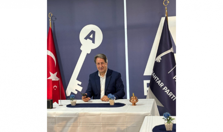 Ahmet Korkmaz: Anahtar Parti’nin Büyümesi Milletin Yeni Bir Siyaset İsteğini Ortaya Koyuyor - GÜNDEM - İnternetin Ajansı