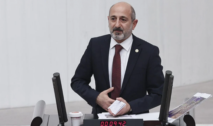 Ali Öztunç: “Ayla Öğretmen Bu Çağın Kahramanıdır” - GÜNDEM - İnternetin Ajansı