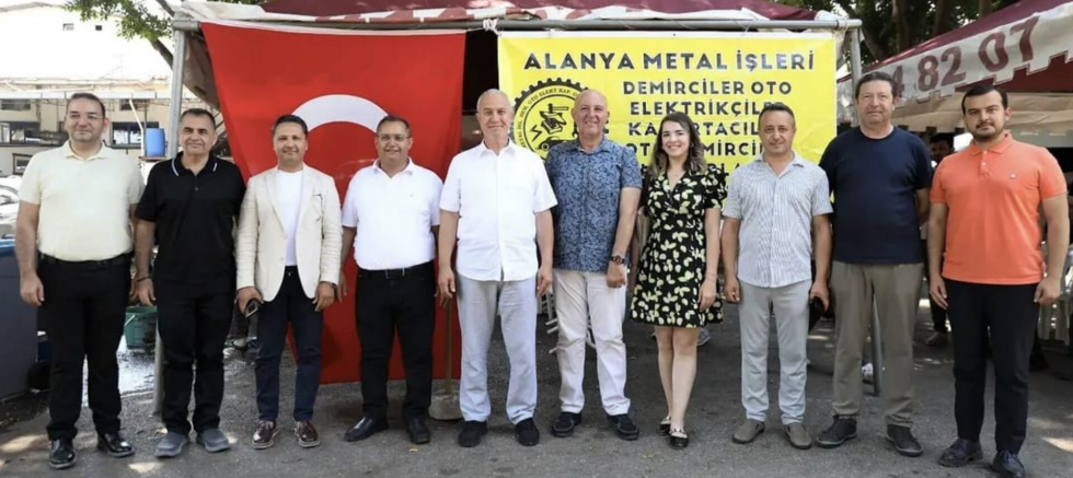 BÜLENT KANDEMİR: DAYANIŞMA KÜLTÜRÜMÜZÜ YAŞATAN HER ÇALIŞMANIN YANINDAYIZ - GÜNDEM - İnternetin Ajansı