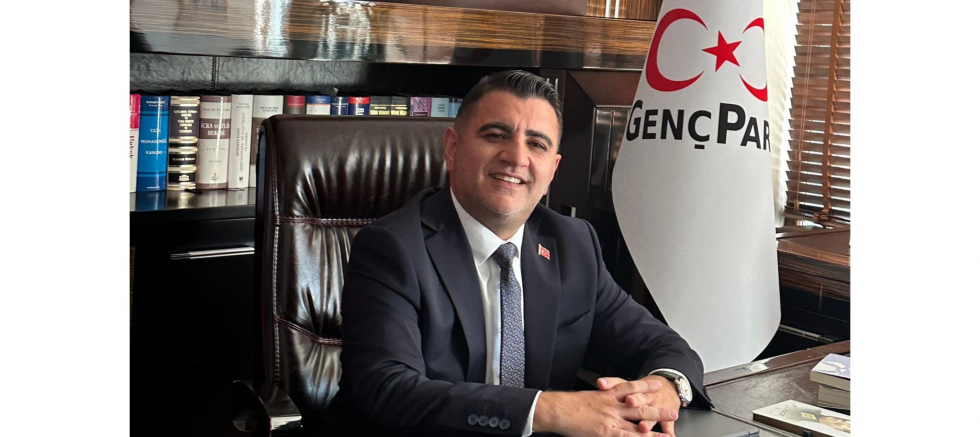 Burçin Şahindur: 