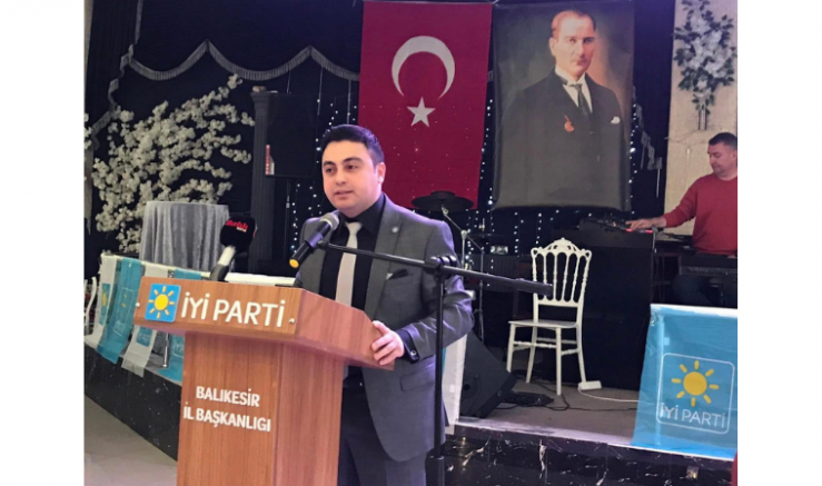 Cahit Can Tekin: Türk Bayrağına Yapılan Saygısızlık Asla Görmezden Gelinemez - GÜNDEM - İnternetin Ajansı