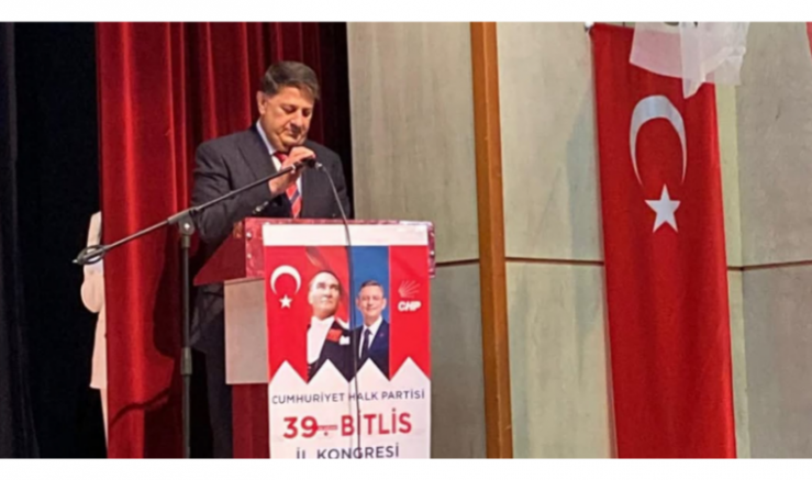 CHP Bitlis İl Başkanı Metin Güzelkaya: Genel Başkanımız Özgür Özel’in Yanındayız - GÜNDEM - İnternetin Ajansı