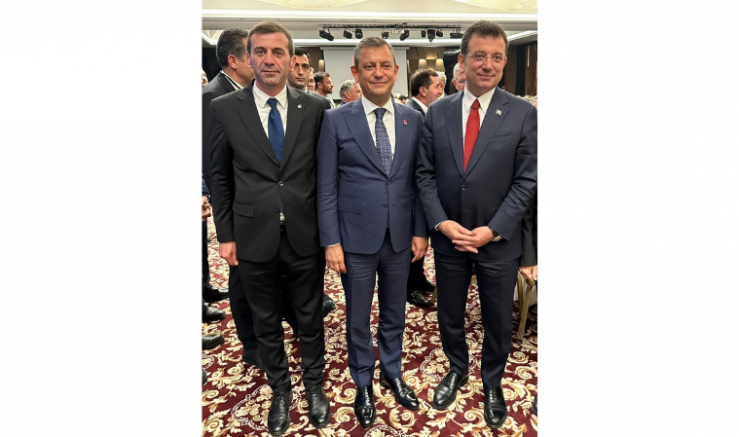 CHP Sakarya İl Başkanı Oğuz Can Curoğlu: Genel Başkanımız Özgür Özel’in Yanındayız, Halkın İradesini Savunmaya Devam Edeceğiz - GÜNDEM - İnternetin Ajansı