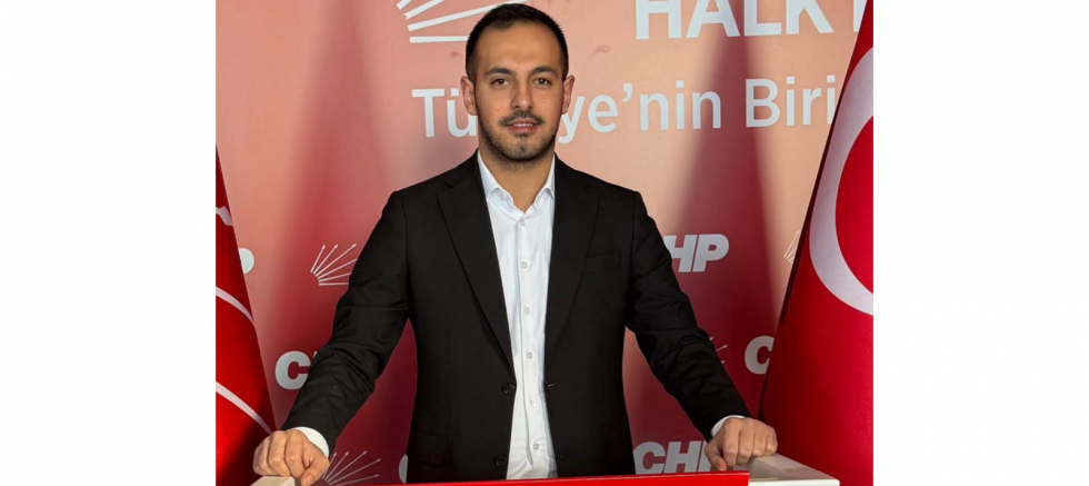 CHP Şanlıurfa Gençlik Kolları İl Başkanı Üveys İzol: “Bir Çocuk İş Arıyorsa, Bir Genç Gelecek Arıyorsa O Ülkede Alarm Zilleri Çalıyor Demektir” - GÜNDEM - İnternetin Ajansı