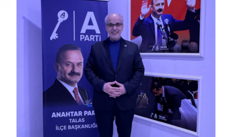 Elvan Öztürk: Türk Bayrağına Tahammülsüzlük Bu Milletin Değerleriyle Açık Bir Sorundur - GÜNDEM - İnternetin Ajansı