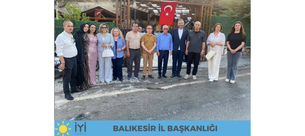 İYİ PARTİLİ YÖRÜK DURSUNBEY VE BURHANİYE'DE VATANDAŞLARLA BULUŞTU - GÜNDEM - İnternetin Ajansı