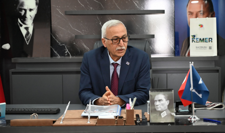 Ramazan Kal: Hayat Pahalılığı Gençlerin Gelecek Planlarını Erteliyor - GÜNDEM - İnternetin Ajansı