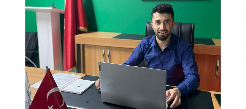 Ufuk Yan: 