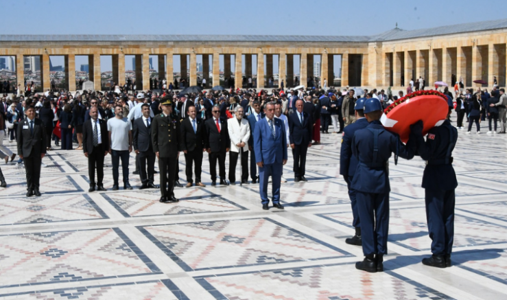 Yakup Kuzay: Güçlü Parlamenter Sistem Türkiye İçin Yeniden Tartışılmalı - GÜNDEM - İnternetin Ajansı
